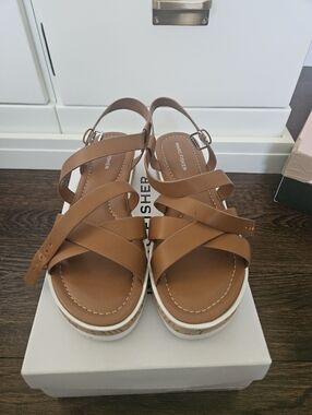 Marc Fisher Brown Leather Crisscross Platform Sandals